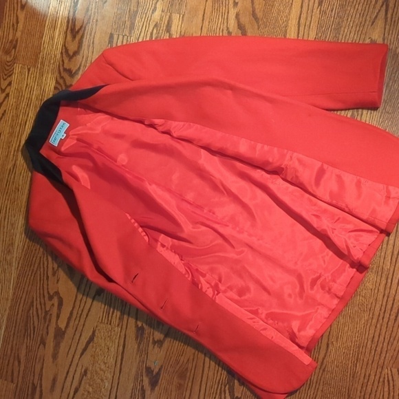 Bloomingdales classic Red wool riding coat equestrian style long blazer sz 8 - Picture 8 of 11